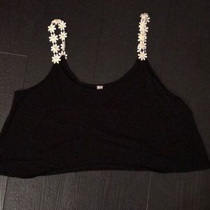 Bella D , Daisy strap crop top